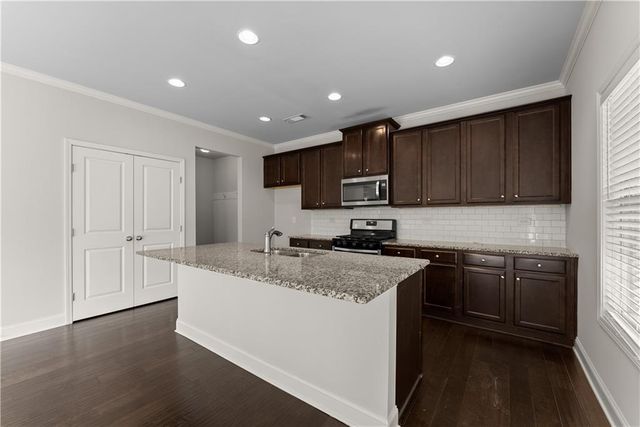 4513 Banshire Circle, Gainesville, GA 30504