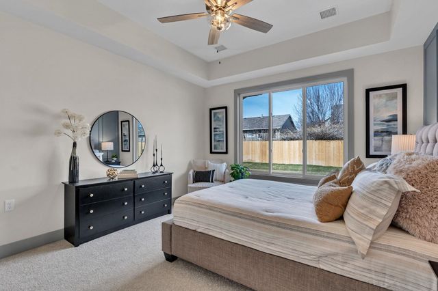 850 N Thornton Ct, Wichita, KS 67235