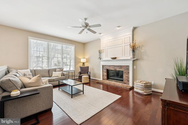 20 FURLONG DR, Cherry Hill, NJ 08003