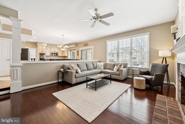 20 FURLONG DR, Cherry Hill, NJ 08003