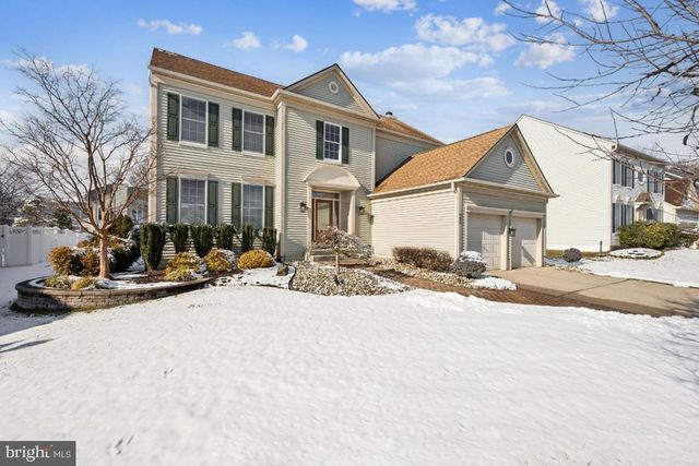 20 FURLONG DR, Cherry Hill, NJ 08003