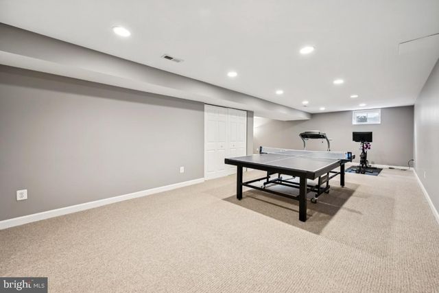 20 FURLONG DR, Cherry Hill, NJ 08003