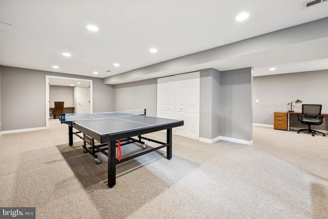 20 FURLONG DR, Cherry Hill, NJ 08003