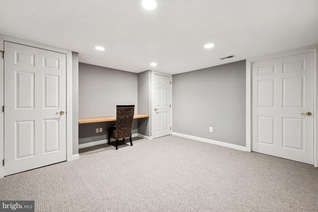 20 FURLONG DR, Cherry Hill, NJ 08003