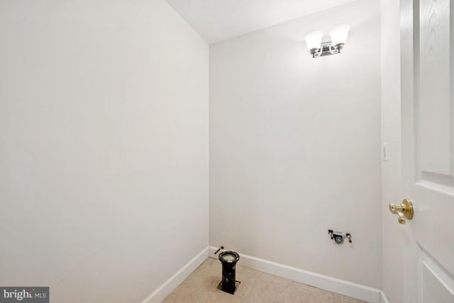 20 FURLONG DR, Cherry Hill, NJ 08003