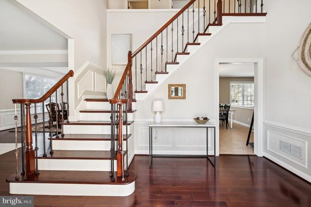 20 FURLONG DR, Cherry Hill, NJ 08003