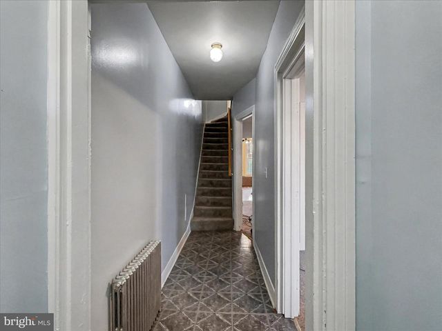 292 W COTTAGE PL, York, PA 17401