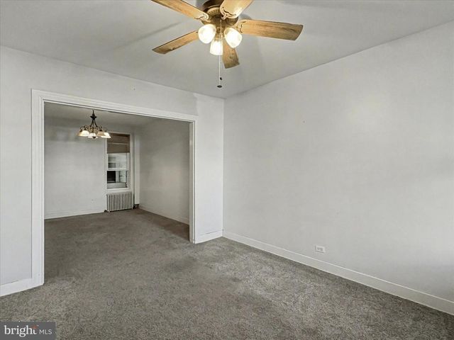 292 W COTTAGE PL, York, PA 17401