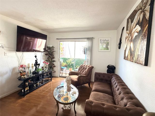 9201 Clarewood Drive 245, Houston, TX 77036