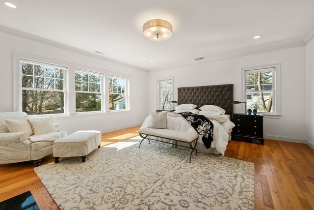 8 Lake Street, Lexington, MA 02421