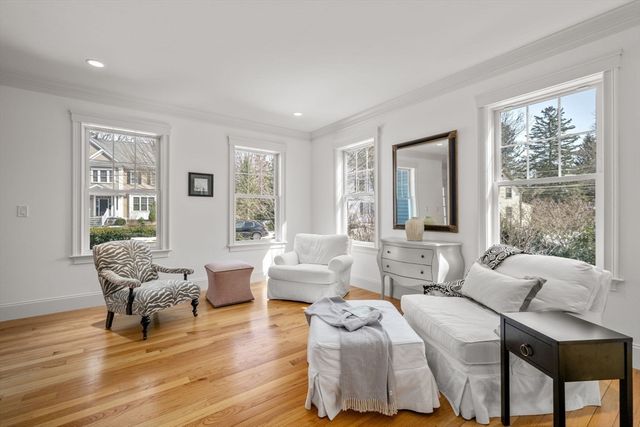 8 Lake Street, Lexington, MA 02421