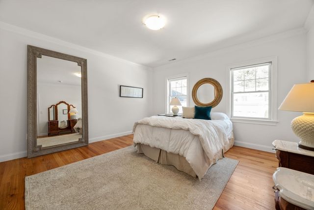 8 Lake Street, Lexington, MA 02421
