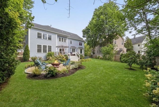 8 Lake Street, Lexington, MA 02421