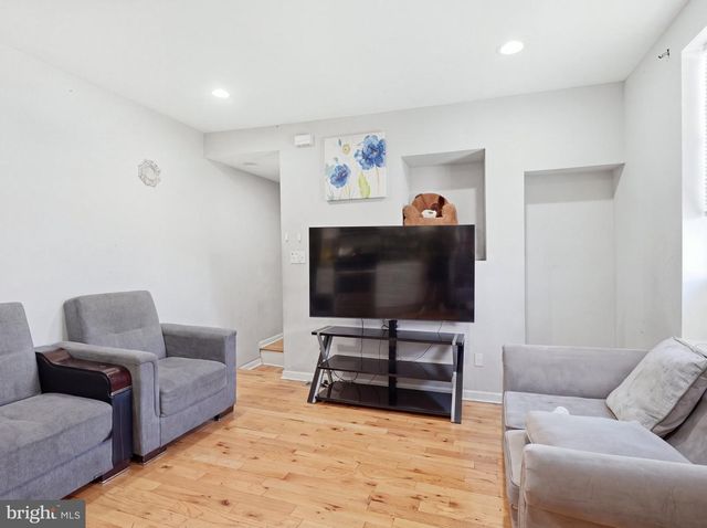 5578 LUDLOW ST, Philadelphia, PA 19139