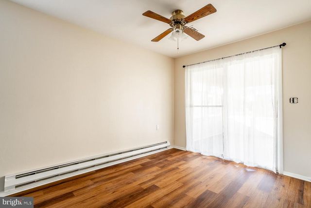 9 CHELSEA PL, Southampton, NJ 08088