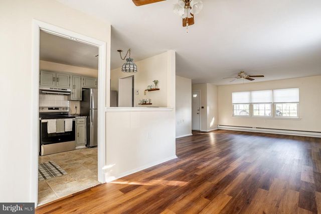 9 CHELSEA PL, Southampton, NJ 08088