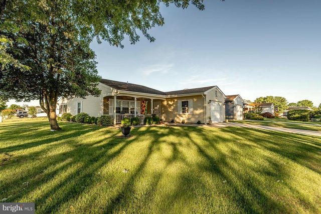 9 CHELSEA PL, Southampton, NJ 08088