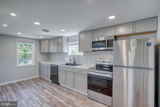 16 HUBBARD AVE, Frederica, DE 19946