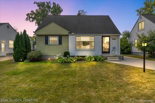 3711 Normandy Road, Royal Oak, MI 48073