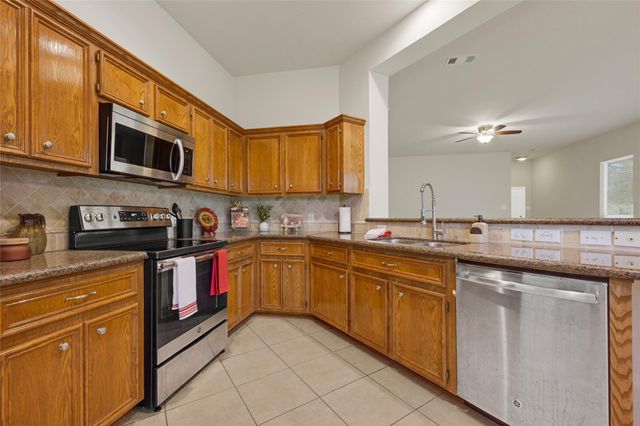 6619 Independence Boulevard, Baytown, TX 77521