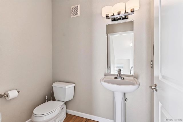 85 Uinta Way 102, Denver, CO 80230