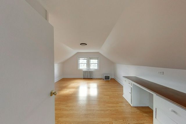 19 Dixon Street 2, Newport, RI 02840