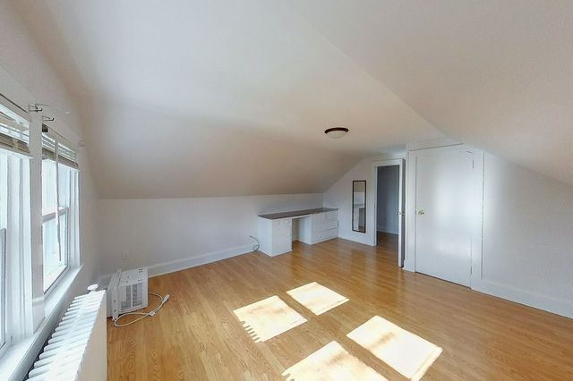 19 Dixon Street 2, Newport, RI 02840