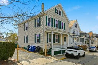19 Dixon Street 2, Newport, RI 02840