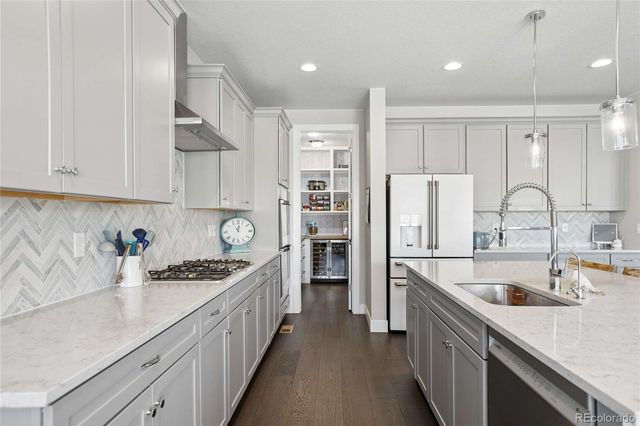 7125 S Uriah Street, Aurora, CO 80016