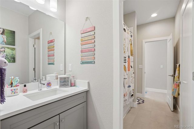 7125 S Uriah Street, Aurora, CO 80016