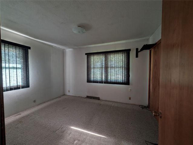 217 2nd Street SW, Swisher, IA 52338