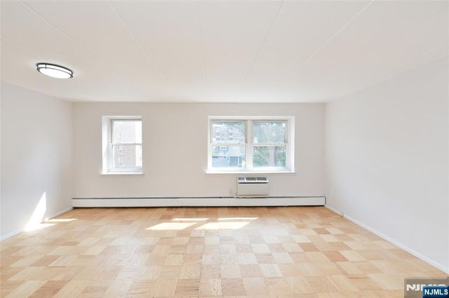 25 Jefferson Street 3D, Hackensack, NJ 07601