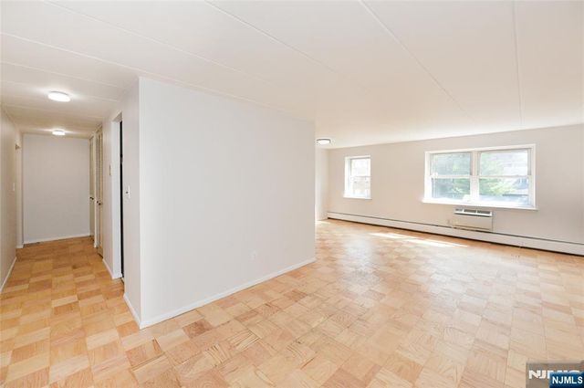 25 Jefferson Street 3D, Hackensack, NJ 07601