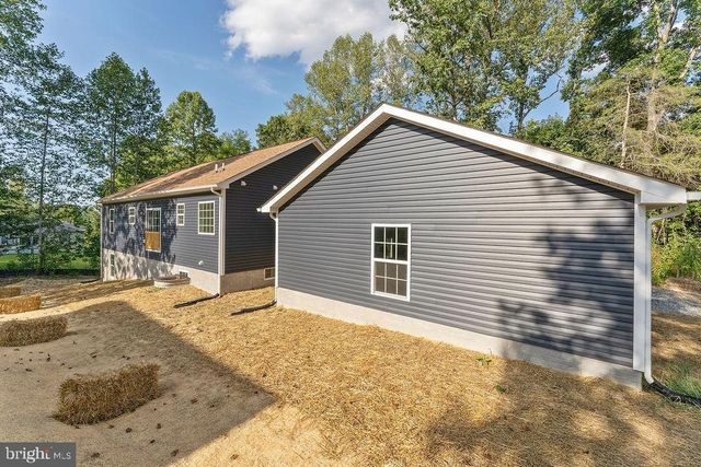 95 WOODLAND SHORES DR, Louisa, VA 23093