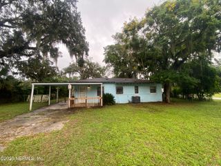 2875 PEACH Drive, Jacksonville, FL 32246