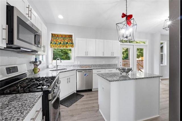 5927 Hendrix Lane, Mableton, GA 30126