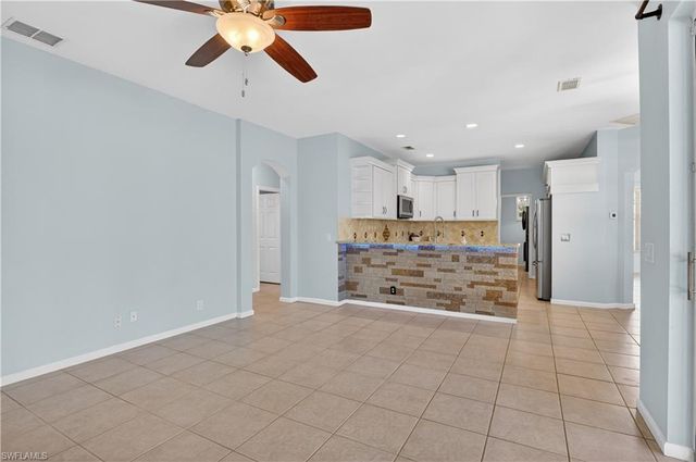 22835 Snaptail CT, Estero, FL 33928