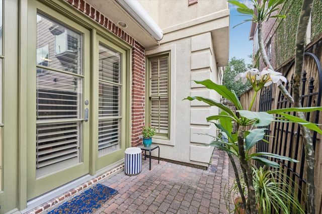1315 Hyde Park Boulevard, Houston, TX 77006