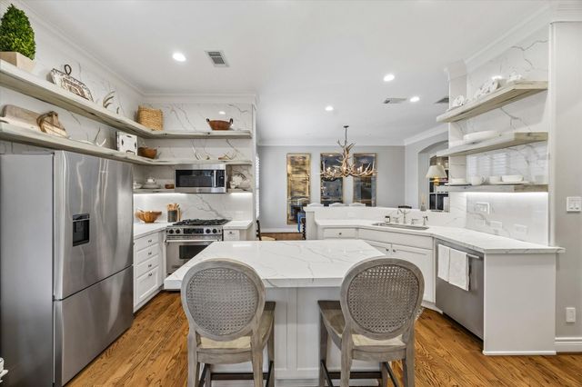 1315 Hyde Park Boulevard, Houston, TX 77006