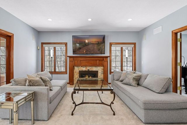 7600 Delaney Boulevard, Edina, MN 55439