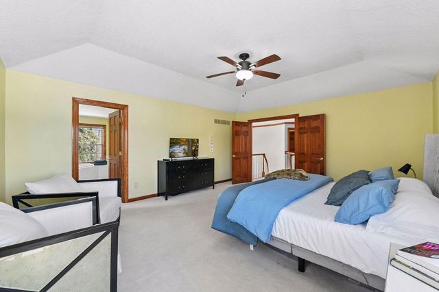 7600 Delaney Boulevard, Edina, MN 55439