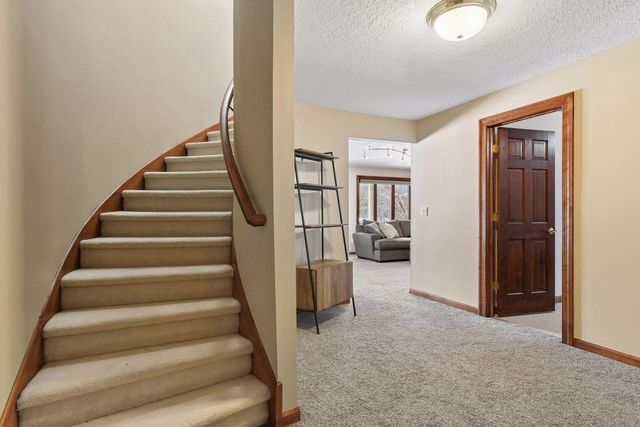 7600 Delaney Boulevard, Edina, MN 55439