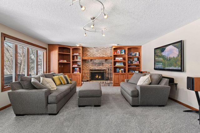 7600 Delaney Boulevard, Edina, MN 55439