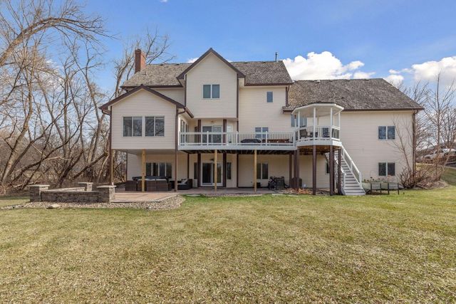 7600 Delaney Boulevard, Edina, MN 55439