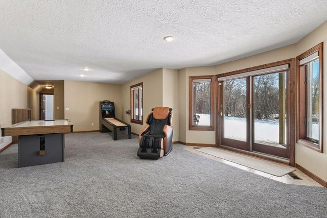 7600 Delaney Boulevard, Edina, MN 55439