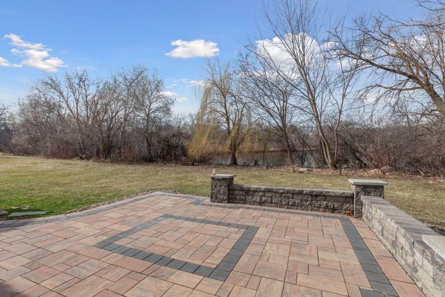 7600 Delaney Boulevard, Edina, MN 55439