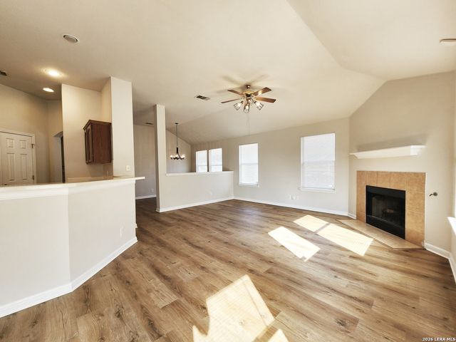 8422 Whitebrush, Converse, TX 78109