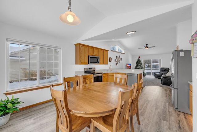 5104 SW Goodwin Street, Ankeny, IA 50023