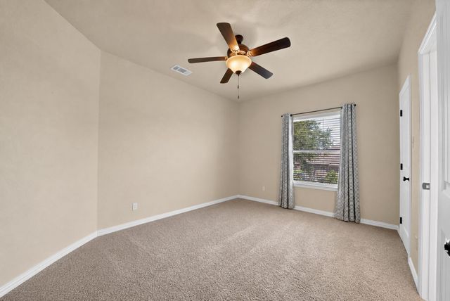 112 Meadow Arbor Drive, Weatherford, TX 76085