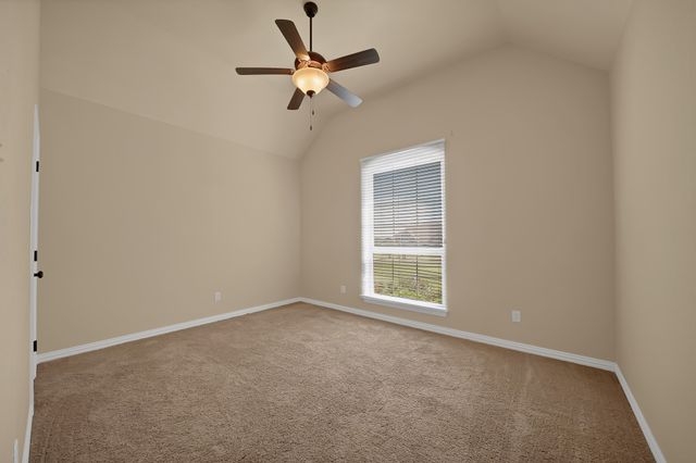 112 Meadow Arbor Drive, Weatherford, TX 76085